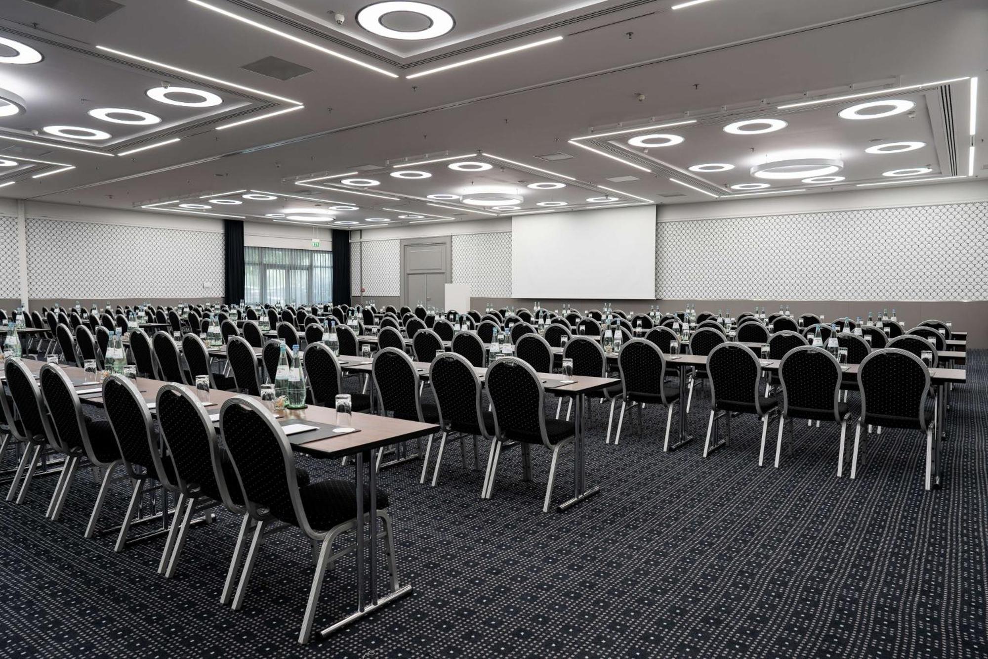 Radisson Blu Conference Hotel, Duesseldorf Bagian luar foto